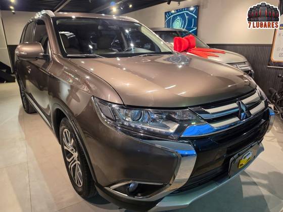 MITSUBISHI OUTLANDER 2.0 COMFORT 16V GASOLINA 4P AUTOMÁTICO